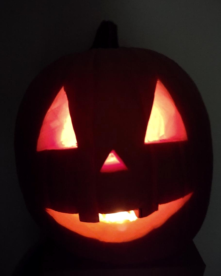 本物のかぼちゃ「大」（直径25cmほど）でハロウィンランタンを作ってみた