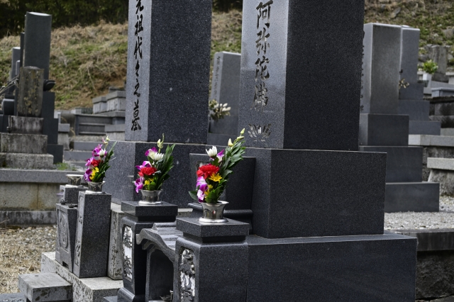 お墓の花の常識