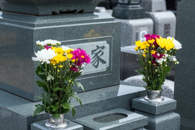 お墓の花の常識