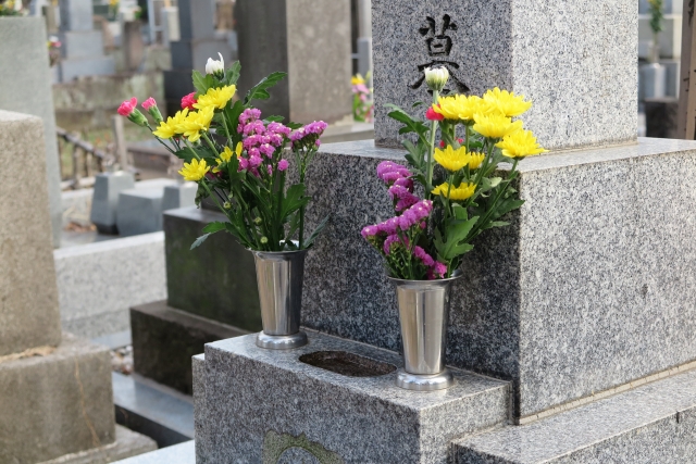 お墓の花の常識